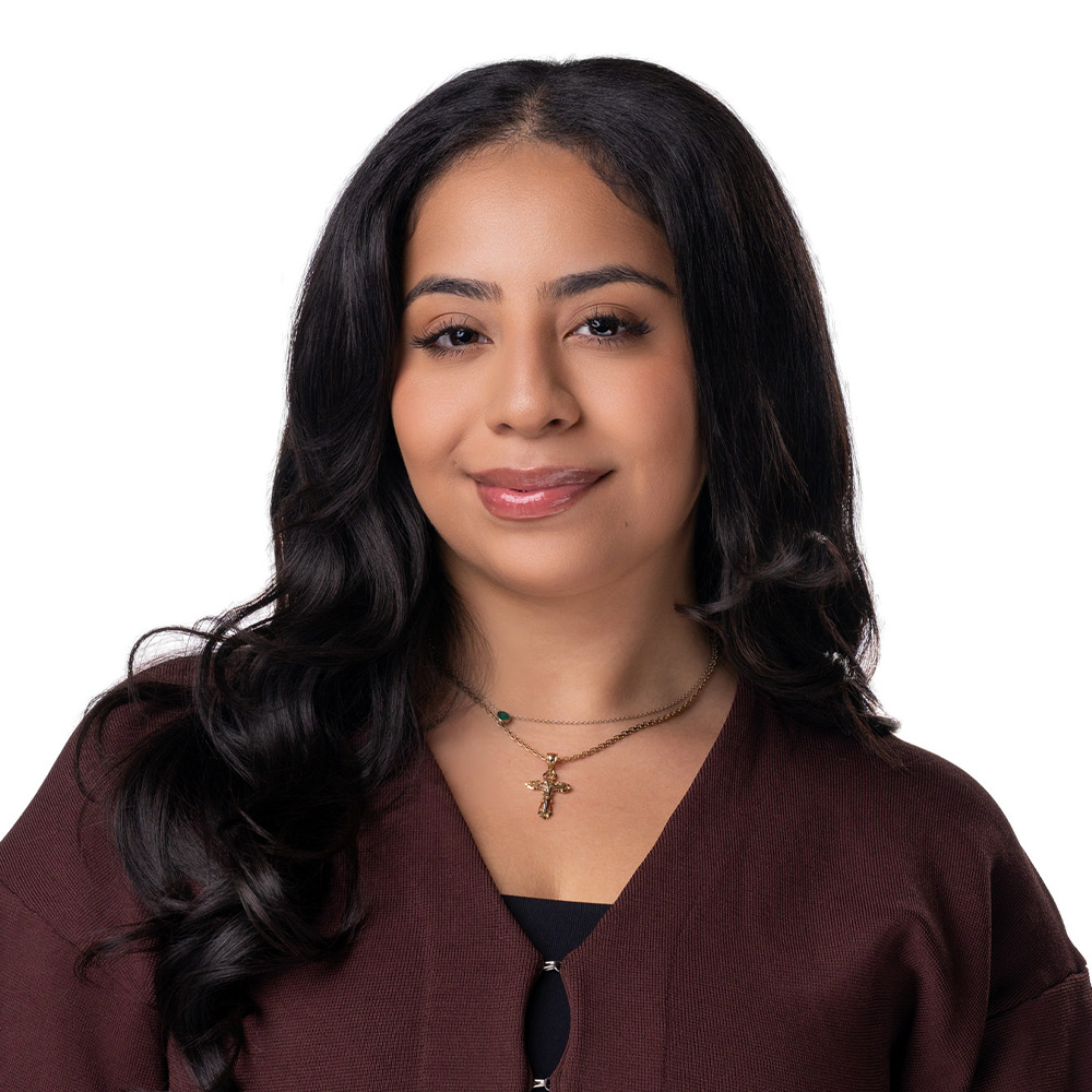 Jacquelina Roman Jacquelina Roman