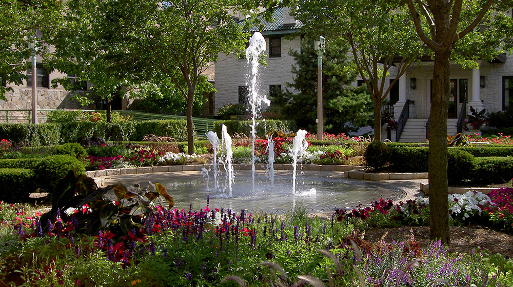 Loyola University Chicago fountain by Piper Hall on the Lakeshore Campus Loyola University Chicago fountain by Piper Hall on the Lakeshore Campus