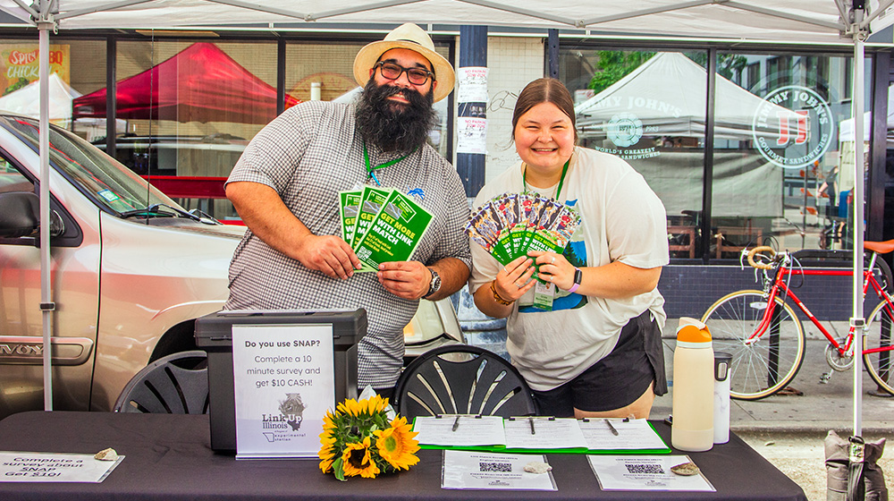 Grace Rockenhauer at a farmers market table